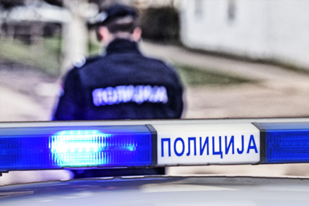 ГРОМ УДРИЛ ВО ДРВО ПА СЕ ЗАПАЛИЛА И КУЌАТА: Детали за смртта на жена во Србија