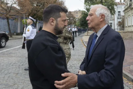 ДЕНЕС ПРВА СРЕДБА НАДВОР ОД ЕУ И ТОА ВО УКРАИНА – Жозеп Борел ги повика шефовите на дипломатијата на земјите-членки на состанок во Киев