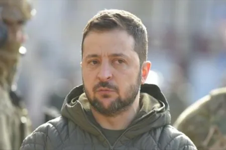 Зеленски не ја дава претседателската фотелја: Сега не е време за избори