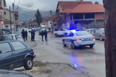 ПУКАЊЕ ВО ВРАЊЕ: Тројца повредени откако биле застрелани со огнено оружје