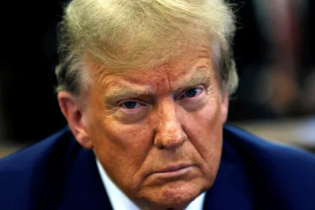 ДОНАЛД ТРАМП “ОЛЕСНЕТ“ ЗА 400.000 ДОЛАРИ – Поранешниот претседател на САД го загуби случајот против New York Times и истражувачките новинари