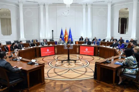 Владата ќе ги разреши управниот одбор и раководството на М-НАВ