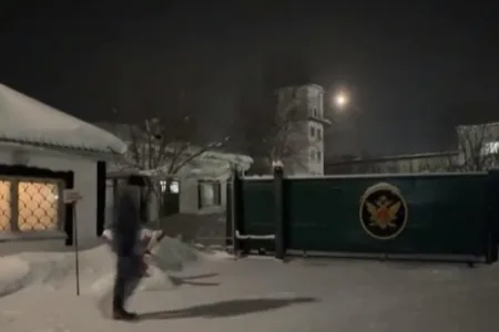 Ова е затворот во кој умре Навални, во времето на комунизмот тоа беше познатиот гулаг 501, лекарите повеќе од 30 минути се обидувале да го реанимираат (Видео)