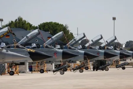 Глобалните инвестиции во војската зголемени за девет проценти