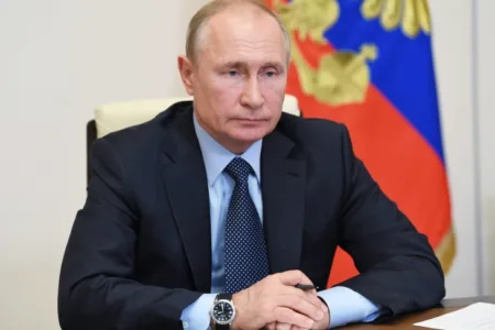 Путин унапреди висок затворски функционер неколку дена по смртта на Навални
