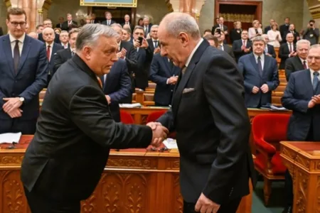 Унгарскиот претседател ја потпиша одлуката за членството на Шведска во НАТО