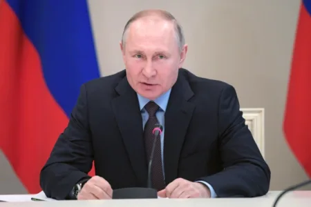 Путин: Русија е подготвена за нуклеарна војна, но не брза кон неа 