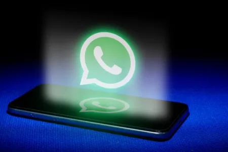 WHATS APP НЕ ЗАСТАНУВА СО ПРОМЕНИ: Не мора повеќе да копате по важни пораки, само „закачете“ ги