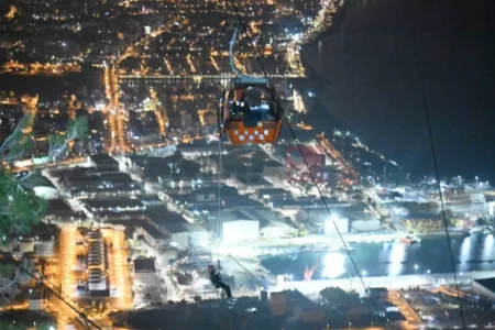 Спасени се сите 174 заробени лица во кабините на жичарницата во Анталија