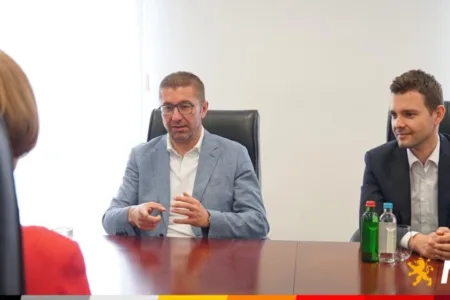 Мицкоски на средба со Дрекслер: Заложбите на владата на ВМРО-ДПМНЕ се евроинтеграциите, економскиот развој и борбата против корупцијата