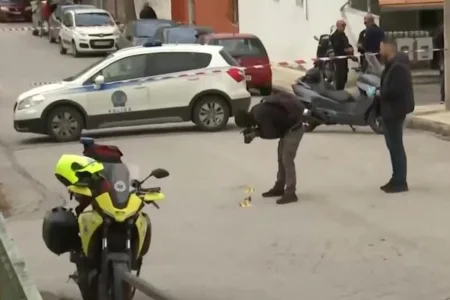 Сурова ликвидација во Солун! Убиен е маж од возило во движење: Се појави страшна снимка од местото на несреќата (ВИДЕО)
