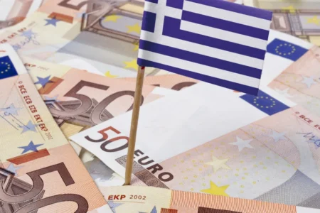 Грција почна жестоко да казнува: Повеќе од 350.000 евра за пет дена поради оваа работа на плажите