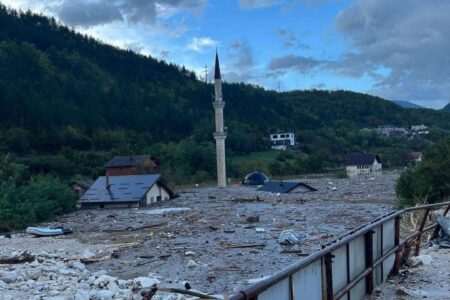 Босна е под вода, има и жртви