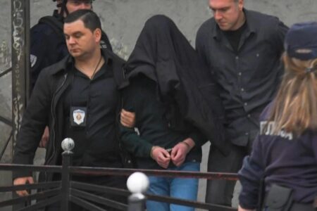 Коста Кецмановиќ на суд: Детето убиец донесено со полиција и Брза помош, ќе сведочи во најбезбедната судница