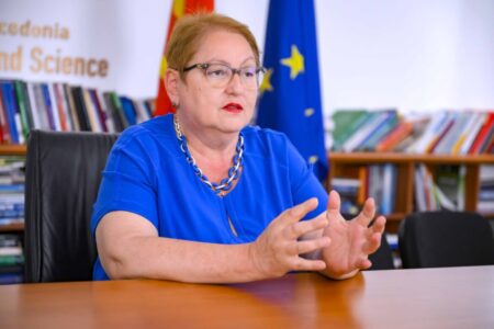 Јаневска: Македонија ќе има осум регионални центри за стручно образование и обука