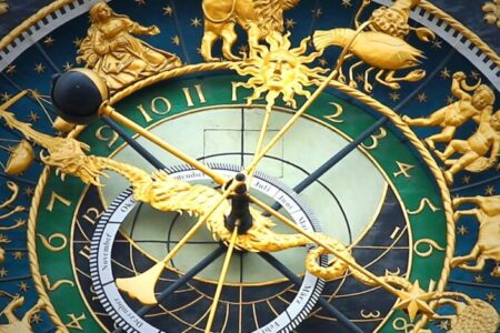4 најопасни датуми во јануари 2025 година! Следат измами, кавги и тешки загуби – внимавајте