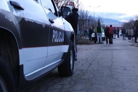 Пронајден автомобилот на монструмот Емир Селимовиќ: Потрагата е во полн ек, се стеснува обрачот околу двојниот убиец од Калесија (фото)