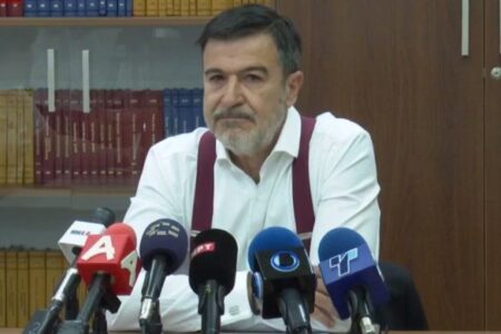 Пандов: Затворски полицаец му овозможил на Јованов мобилен во притвор, поднесена е претставка и претстои суспензија