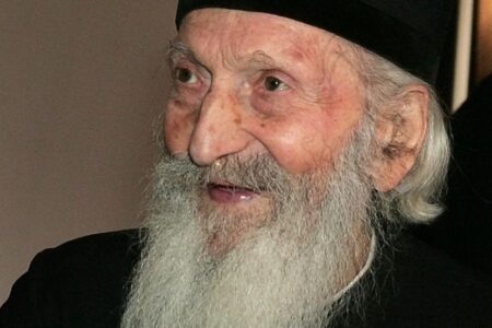 Зошто патријархот Павле никогаш не обавувал свадби и погреби: Верувале или не, ова е вистинската причина