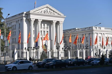 Владата ќе одржи вонредна седница, ќе биде прогласена 7-дневна жалост поради трагедијата во Кочани