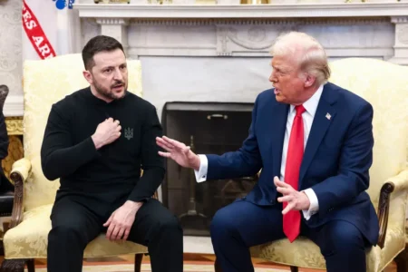 Трамп не сака Зеленски да го „влече за нос“: „Ако го направи тоа, ќе има сериозни проблеми“
