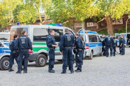 Полицаец ја убил жена си, двете деца, па се самоубил: Хорор во семејна куќа во Германија