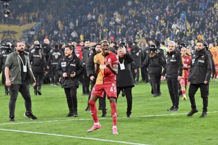 БОМБА! Виктор Осимен оди во европски гигант! Се појавија и детали од договорот!