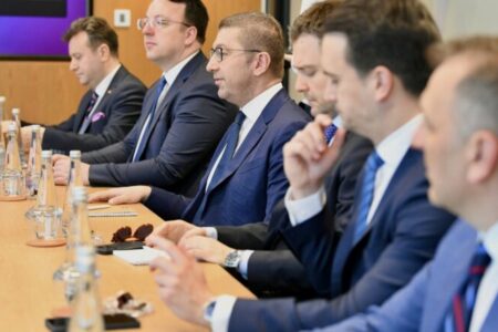 Мицкоски: Во ОАЕ ги презентиравме можностите за инвестирање во Македонија