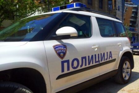 Пак дојави за бомби во две средни училишта во Скопје