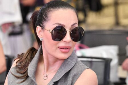 Цеца откри што направила на своето лице: Пејачката е и пофалена и критикувана за нејзиниот изглед, но никој не знаел за овој третман